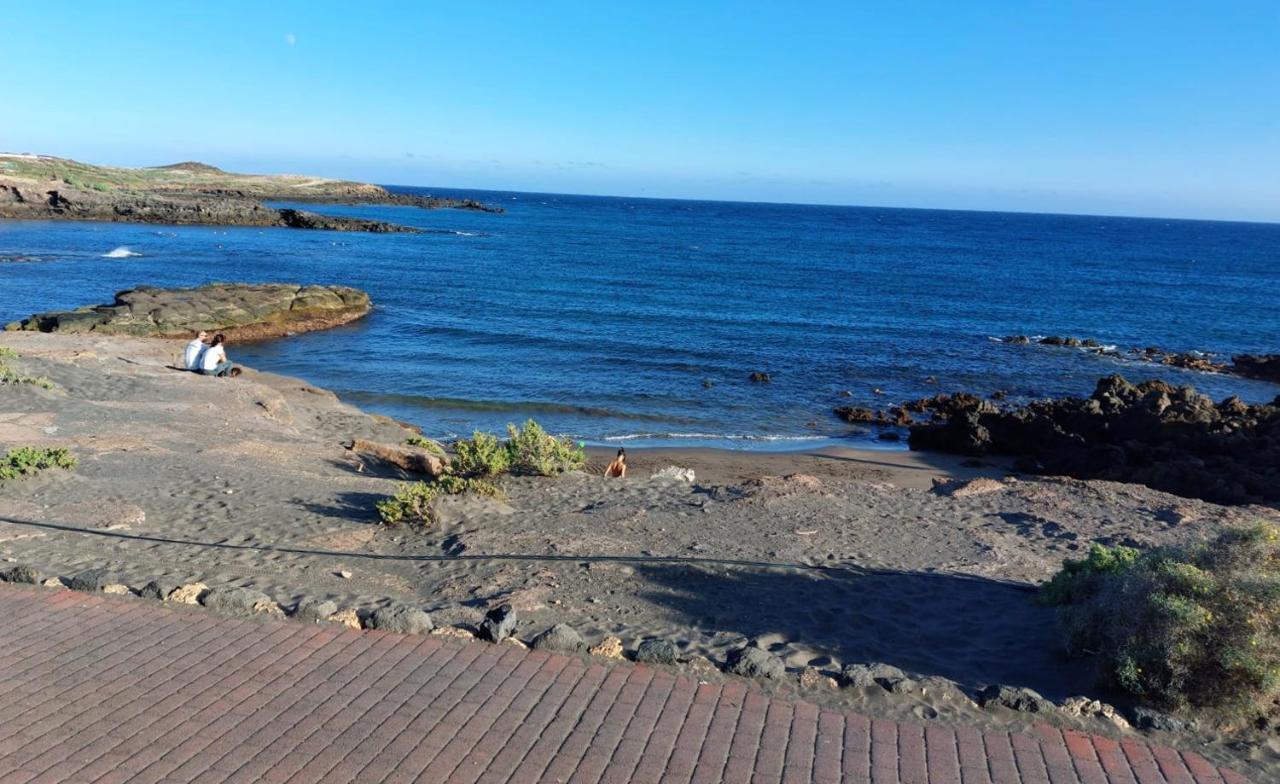 Abades Beach Houses By Apartamentos Estrella Del Norte Екстериор снимка